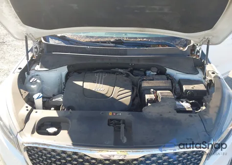 2016 Kia Sorento 3.3L Sx из США, поврежденный, VIN 5XYPKDA52GG130604